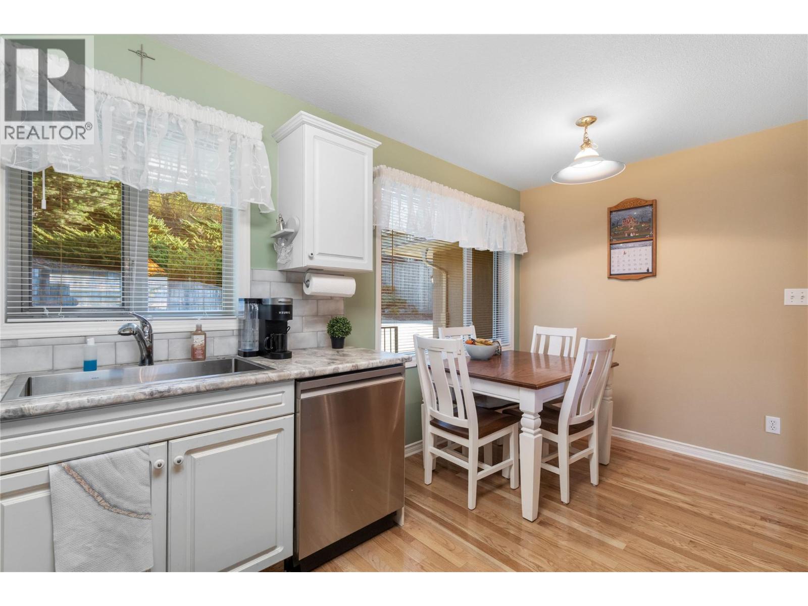 4483 14 Street NE, Salmon Arm