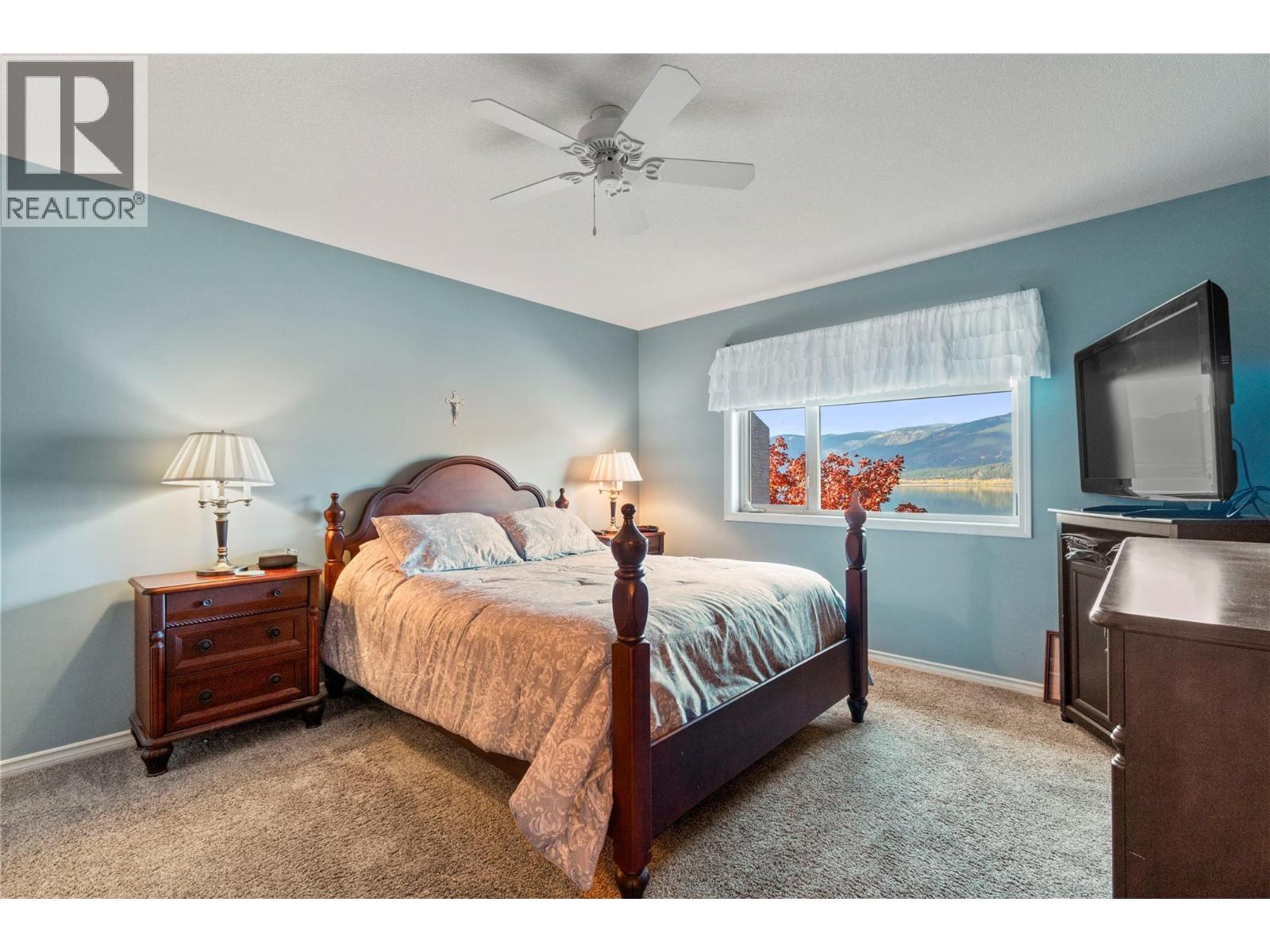 4483 14 Street NE, Salmon Arm