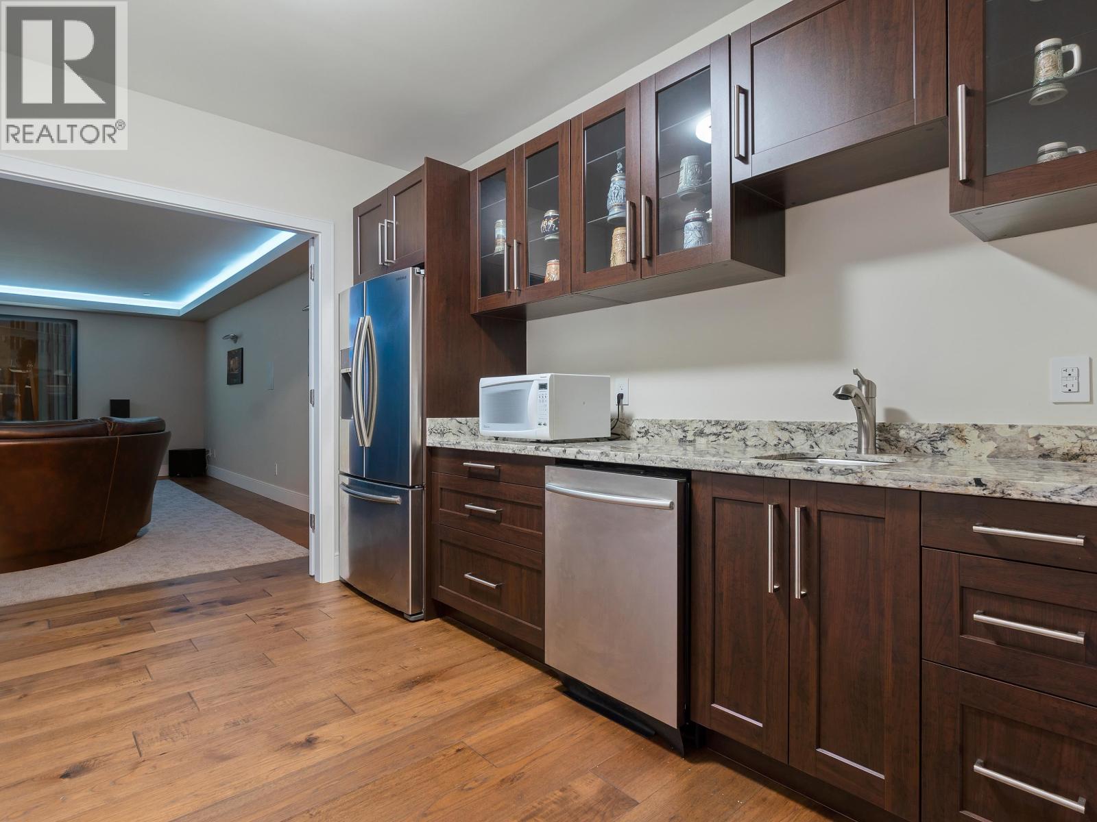 1760 29TH STREET, West Vancouver