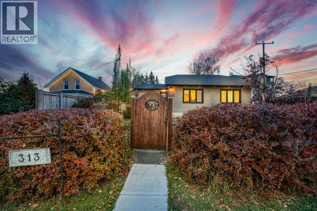 313 Ross Avenue, Cochrane