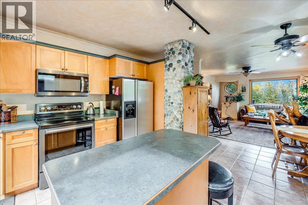 3330 Kenville Mine Road, Nelson