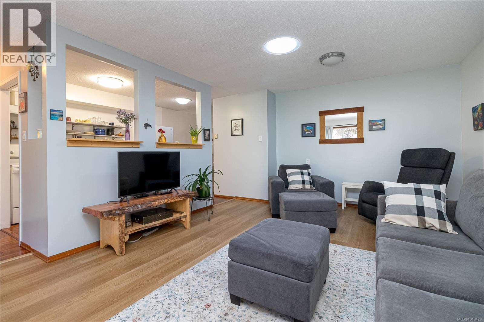 19 278 Island Highway, View Royal