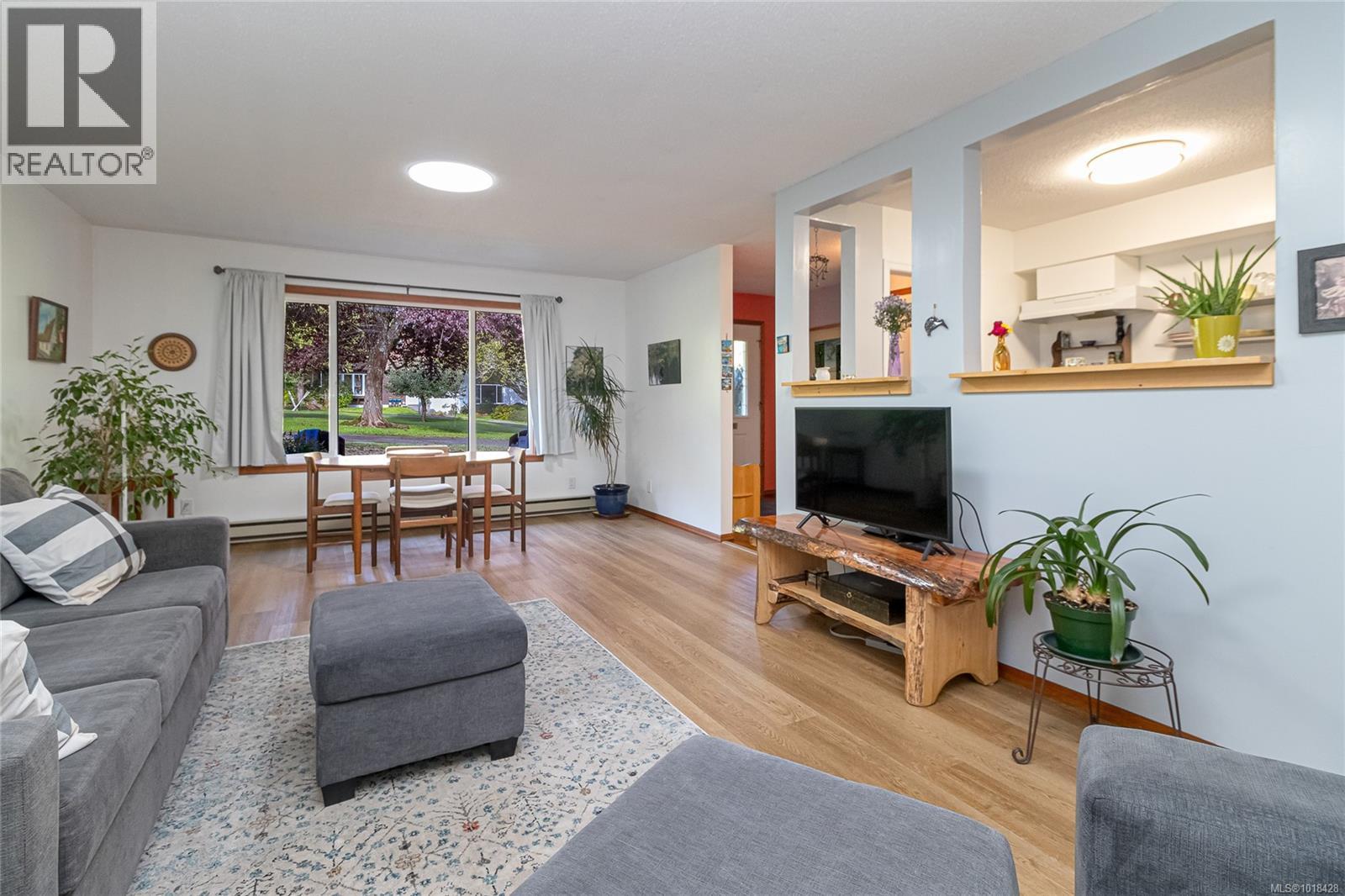 19 278 Island Highway, View Royal