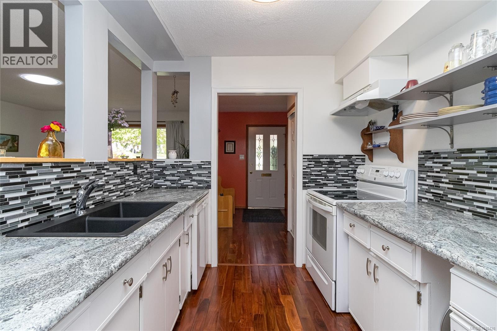 19 278 Island Highway, View Royal