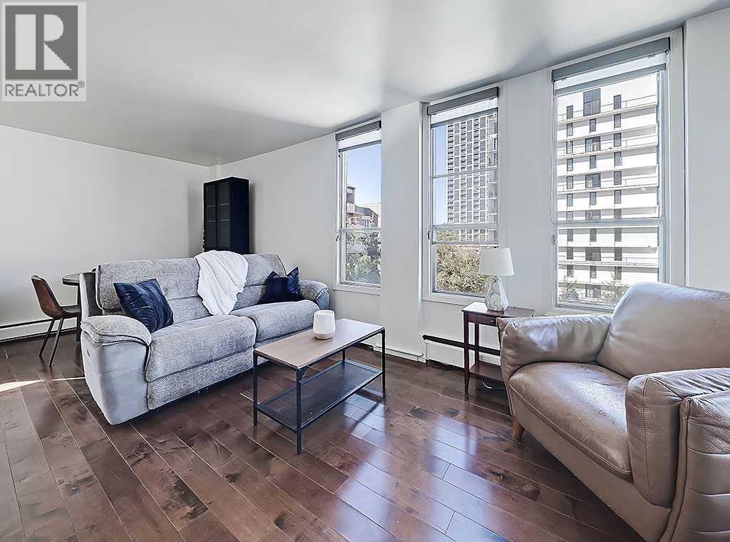 Single Family House for Sale in    Avenue SW Beltline Calgary 