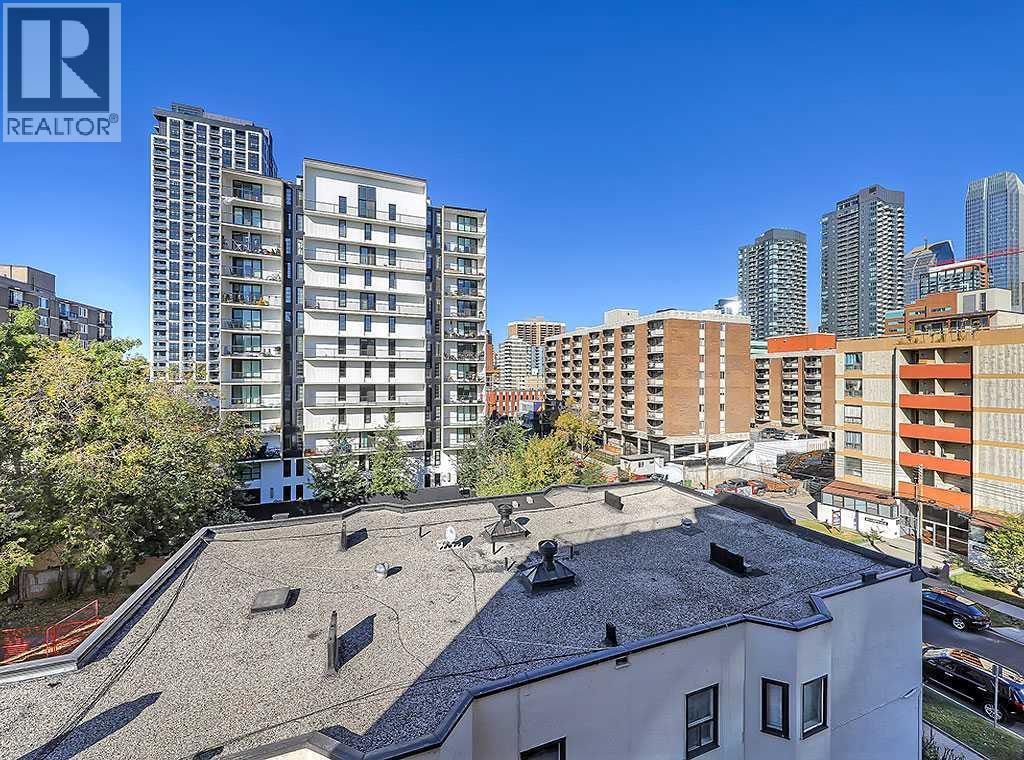 Single Family House for Sale in    Avenue SW Beltline Calgary 