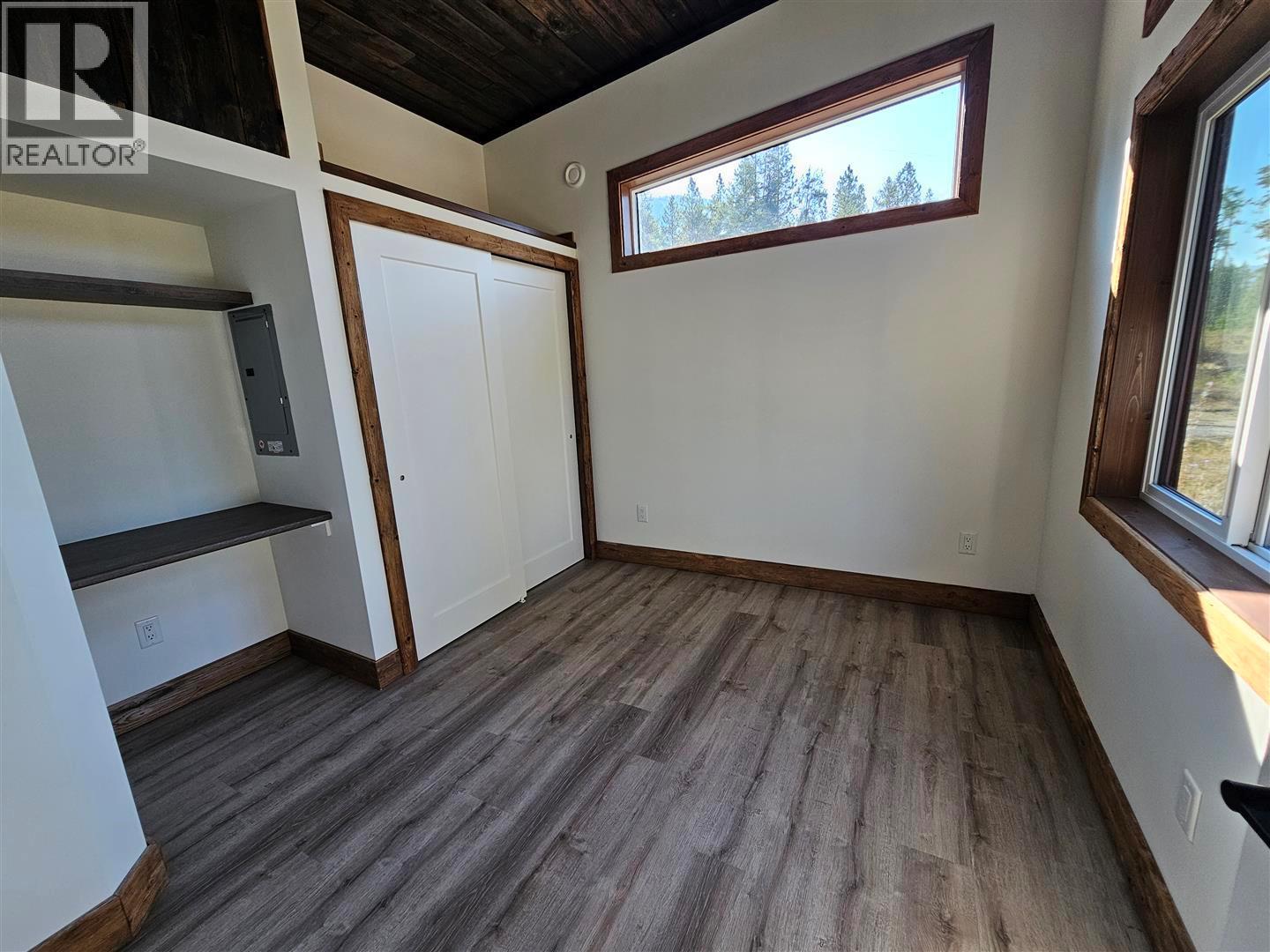 5533 33 Highway Unit# 1, Beaverdell