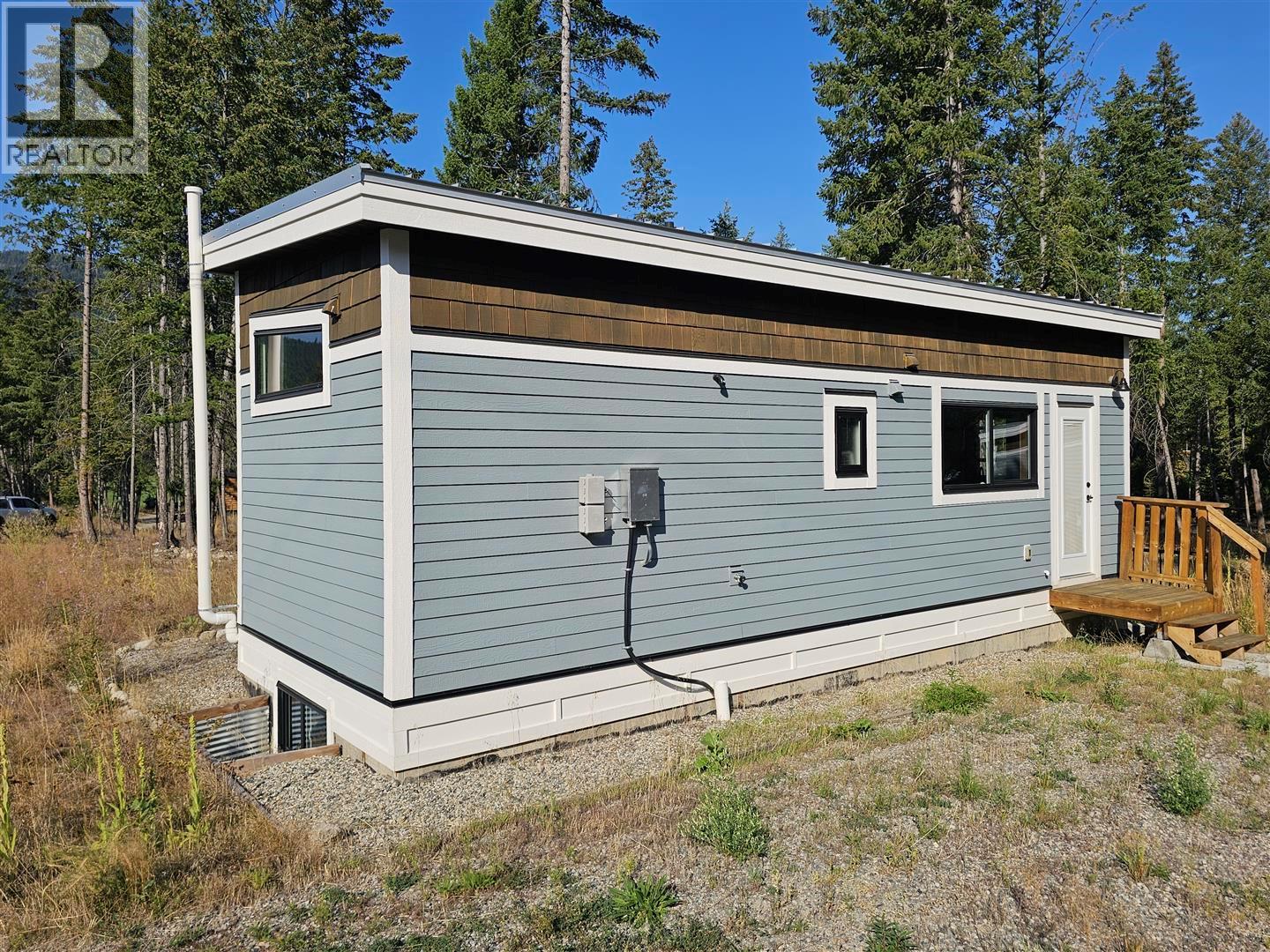 5533 33 Highway Unit# 1, Beaverdell