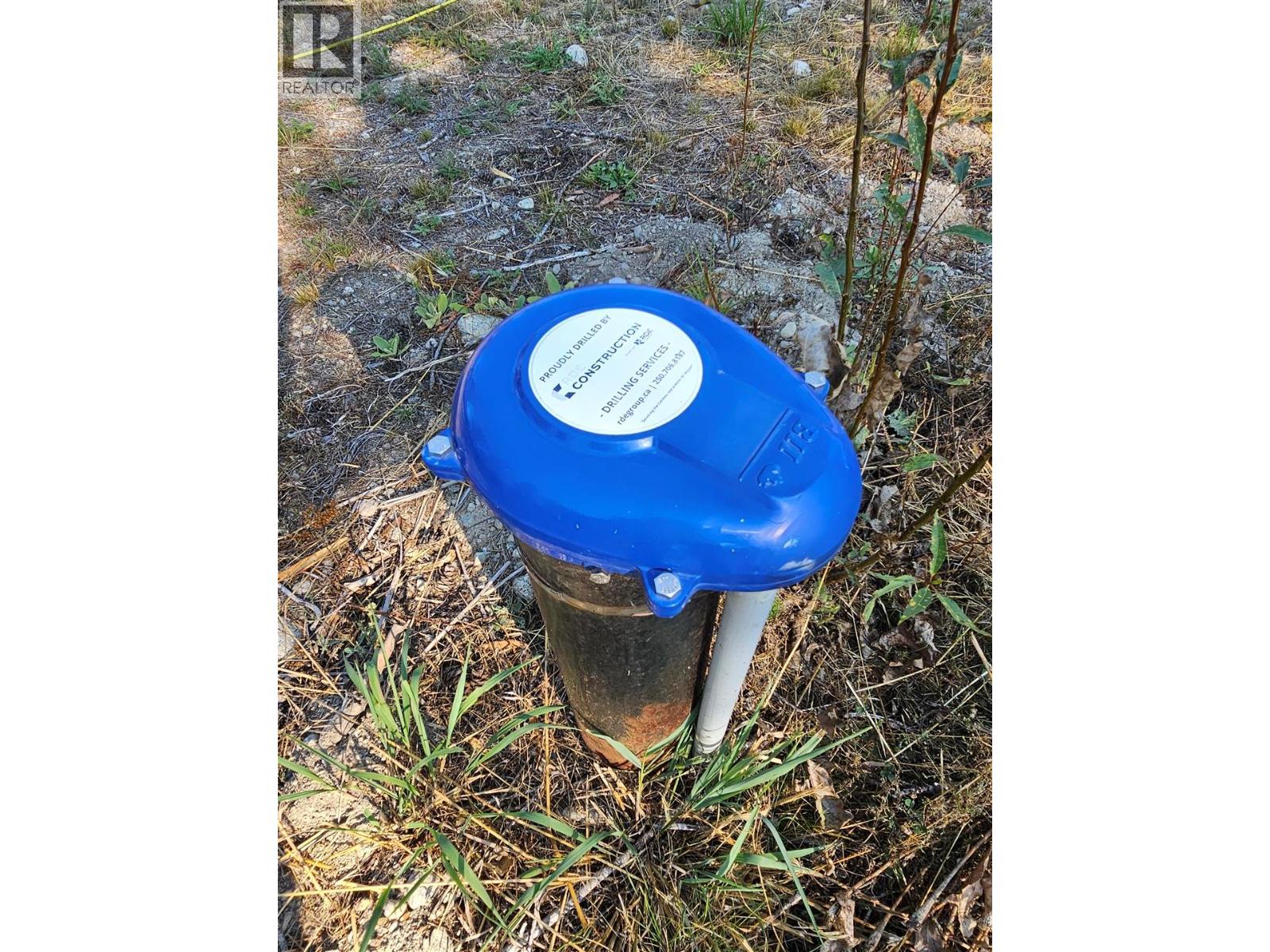 5533 33 Highway Unit# 1, Beaverdell