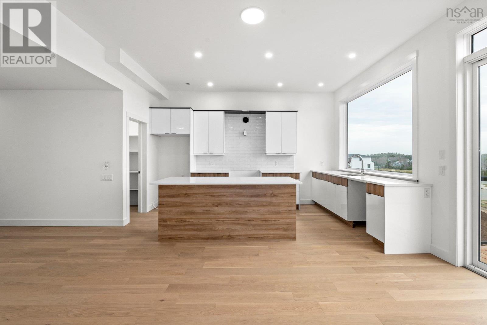 Property 6 of 34 of 147 Brunello Boulevard