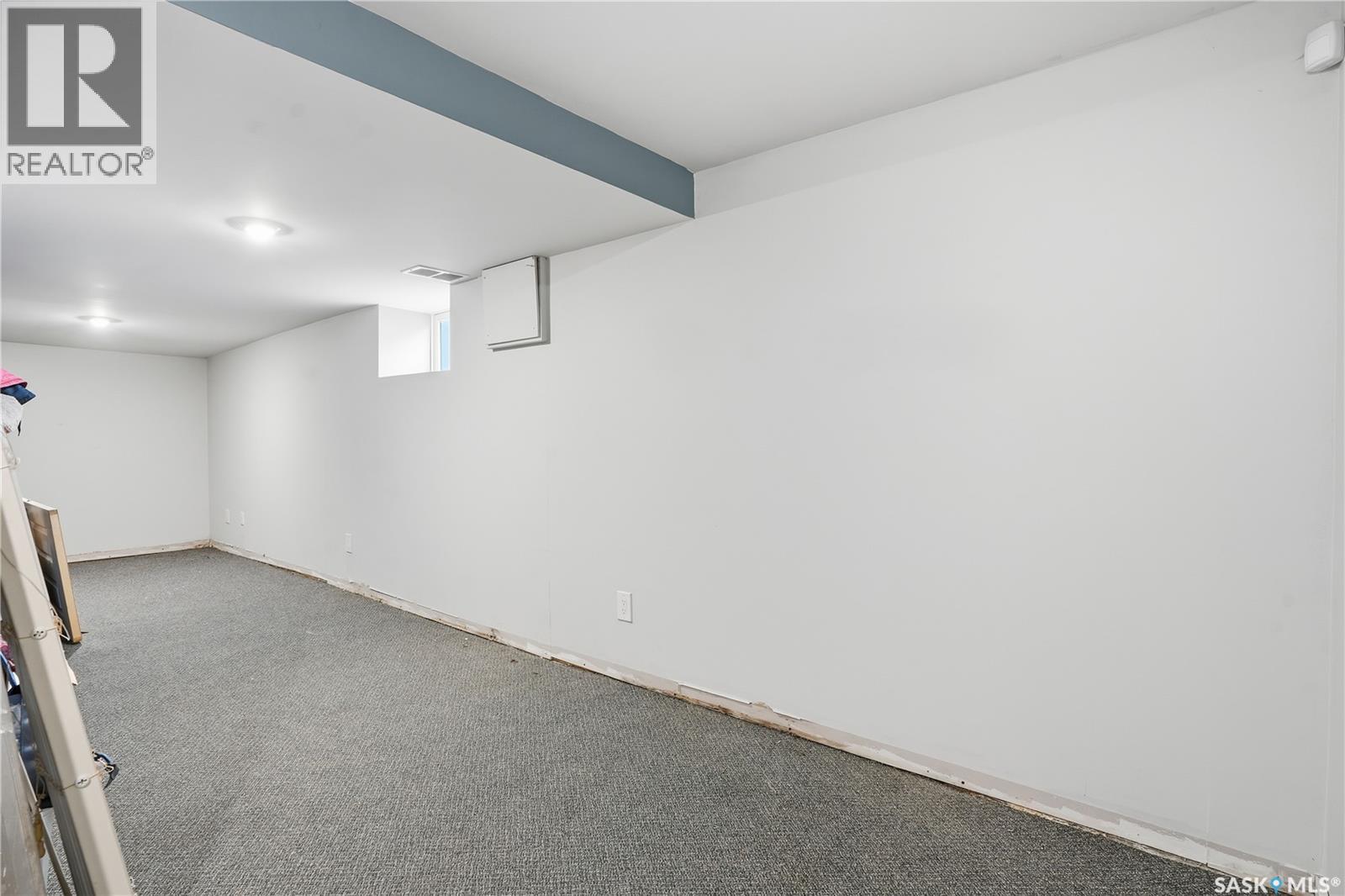 Single Family House Bungalow for Sale in  th AVENUE Regina 