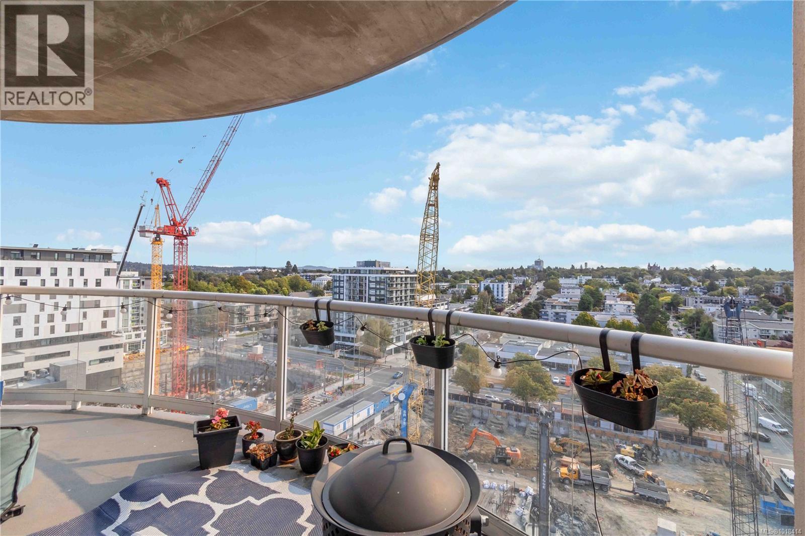 #1507 1020 VIEW ST - 20