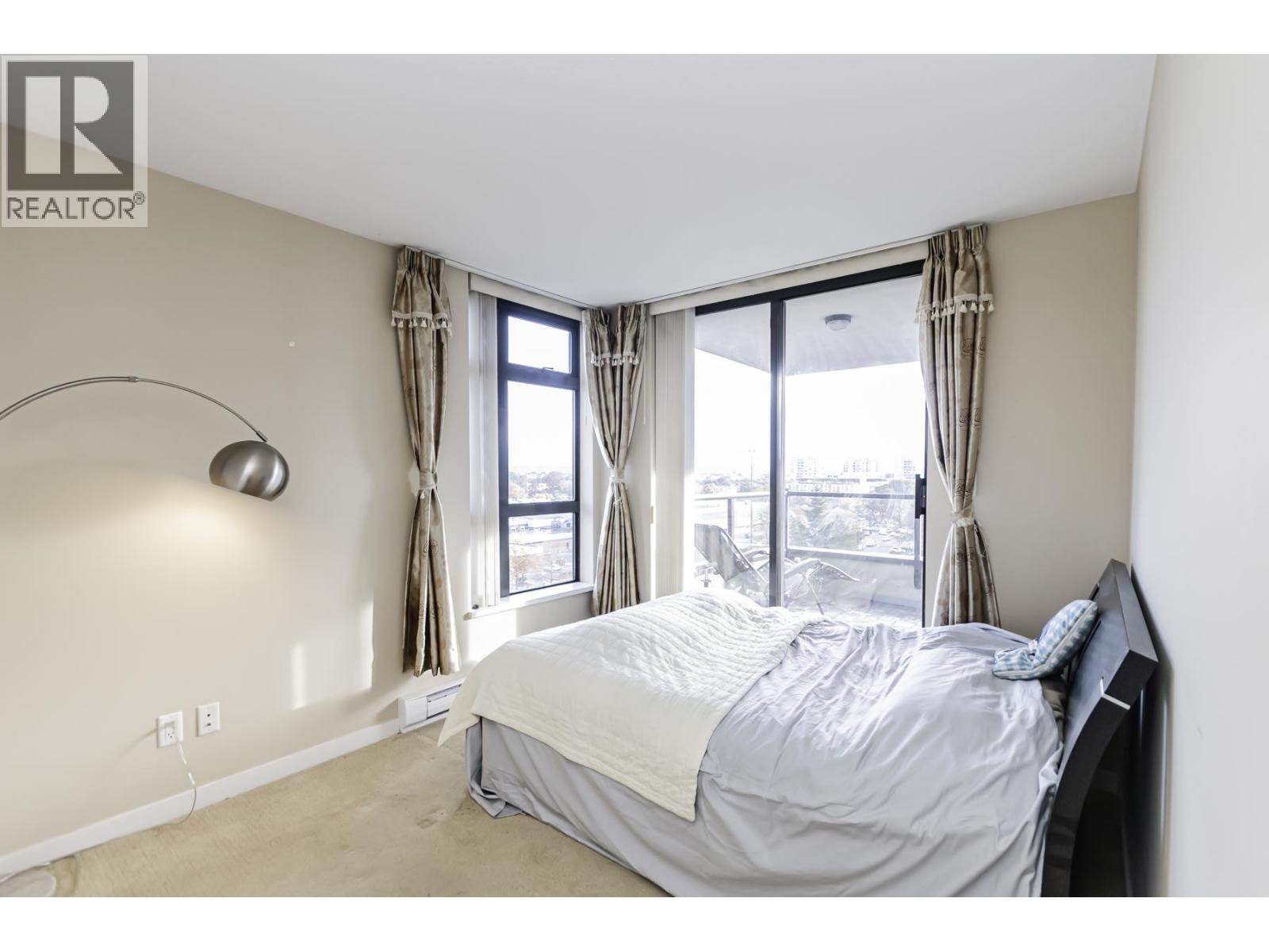 #1001-8160 LANSDOWNE Road, Richmond