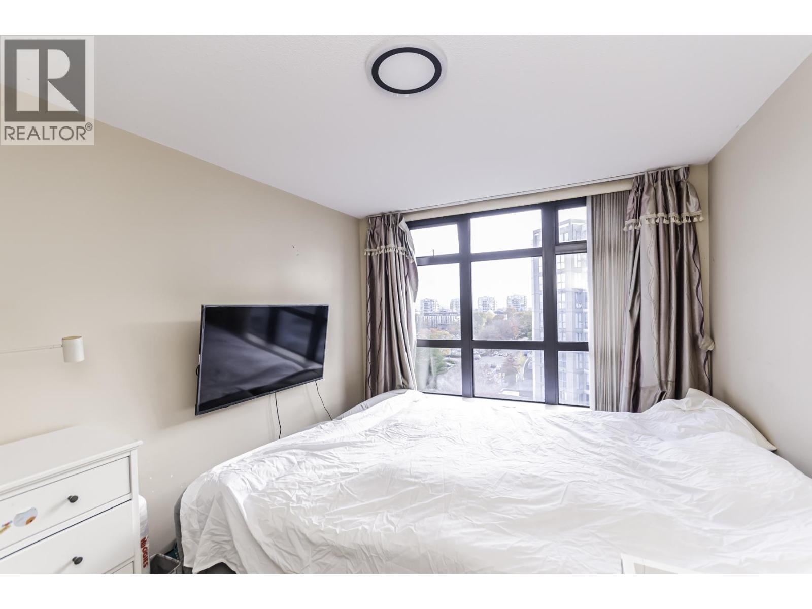 #1001-8160 LANSDOWNE Road, Richmond