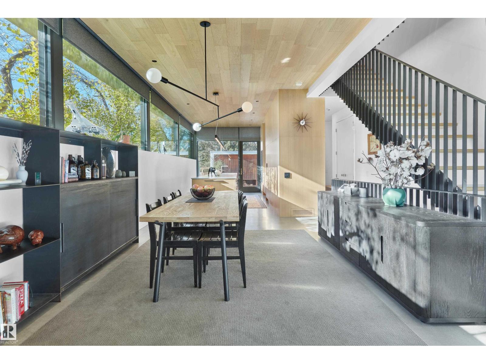 10204 130 ST NW, Edmonton