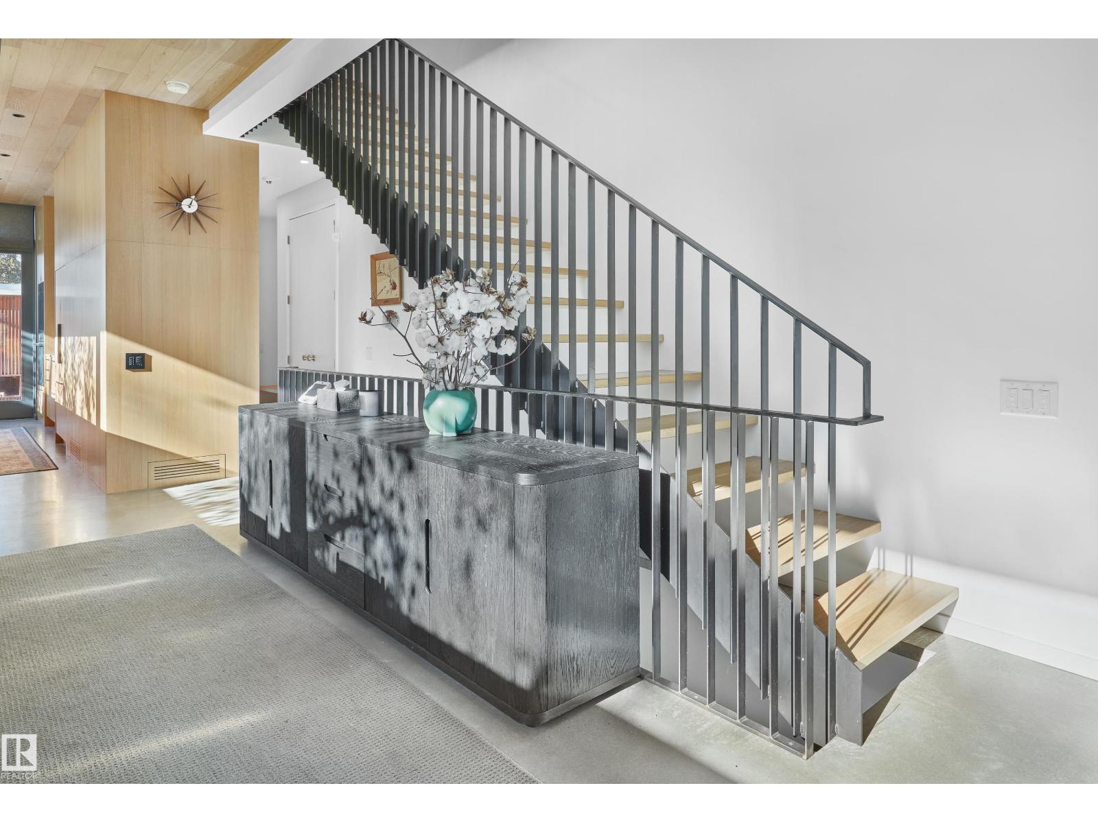 10204 130 ST NW, Edmonton