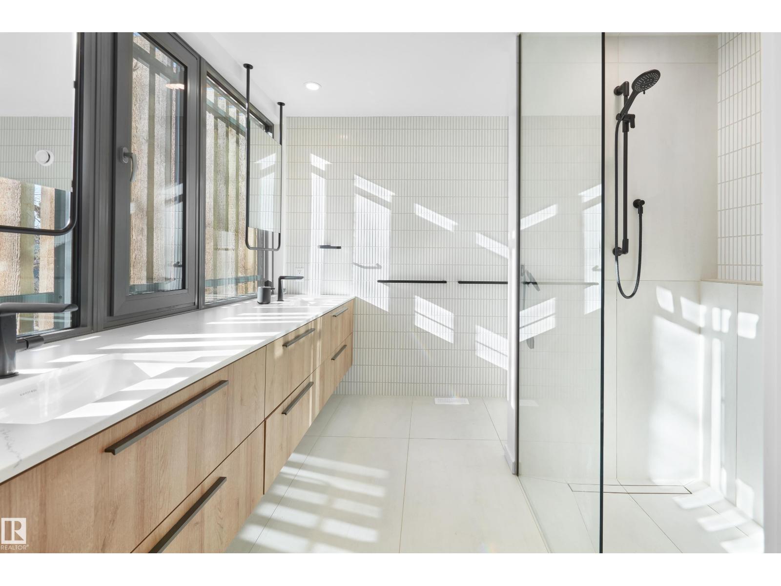 10204 130 ST NW, Edmonton