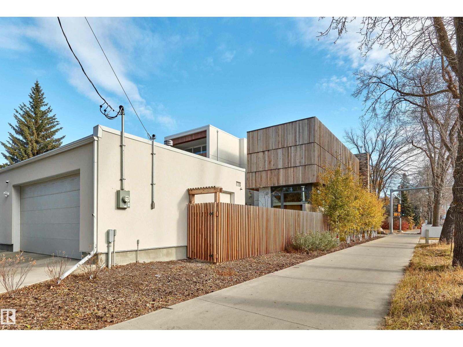 10204 130 ST NW, Edmonton