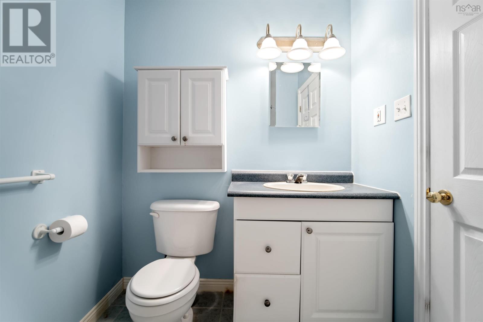 Property 39 of 49 of 112 Forestside Crescent