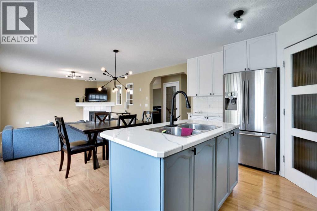 Single Family House for Sale in  Chaparral Drive SE Chaparral Calgary 