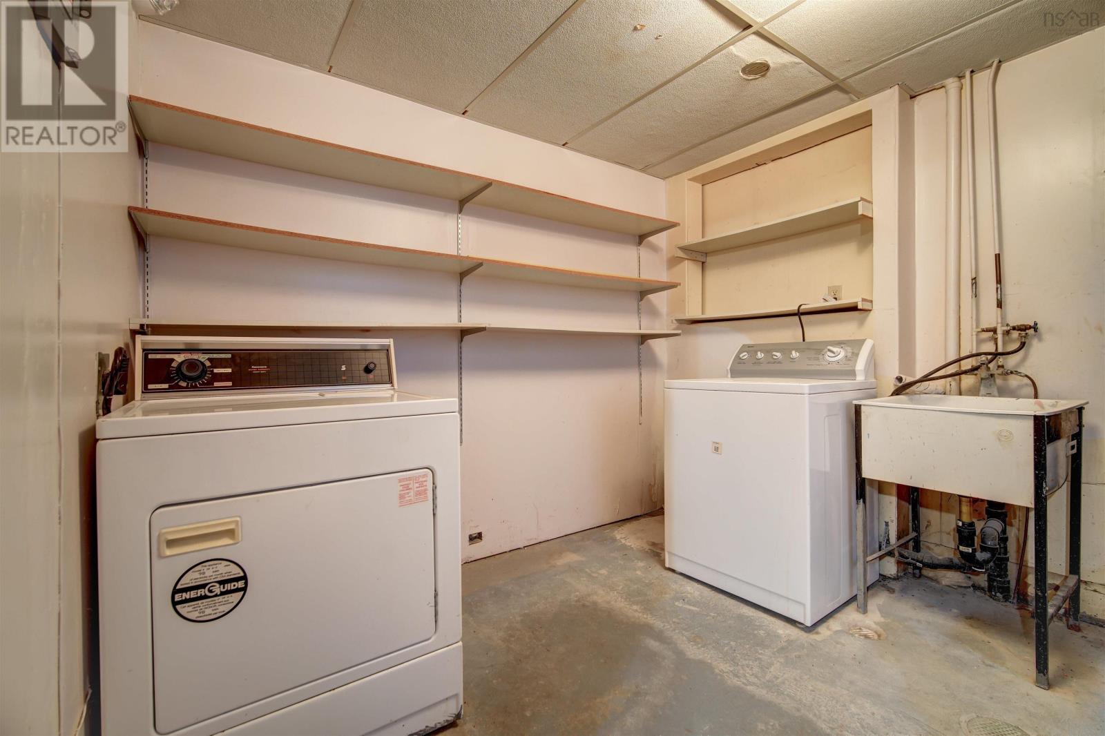 Property 43 of 49 of 112 Forestside Crescent