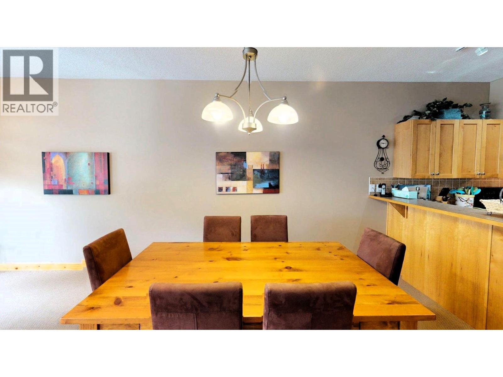 4886 RIDGE ROAD - 16