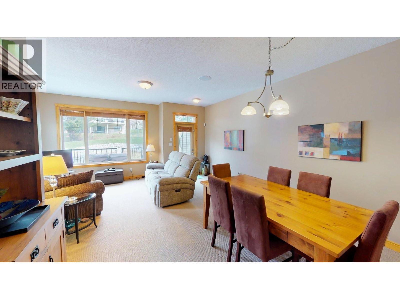 4886 RIDGE ROAD - 17