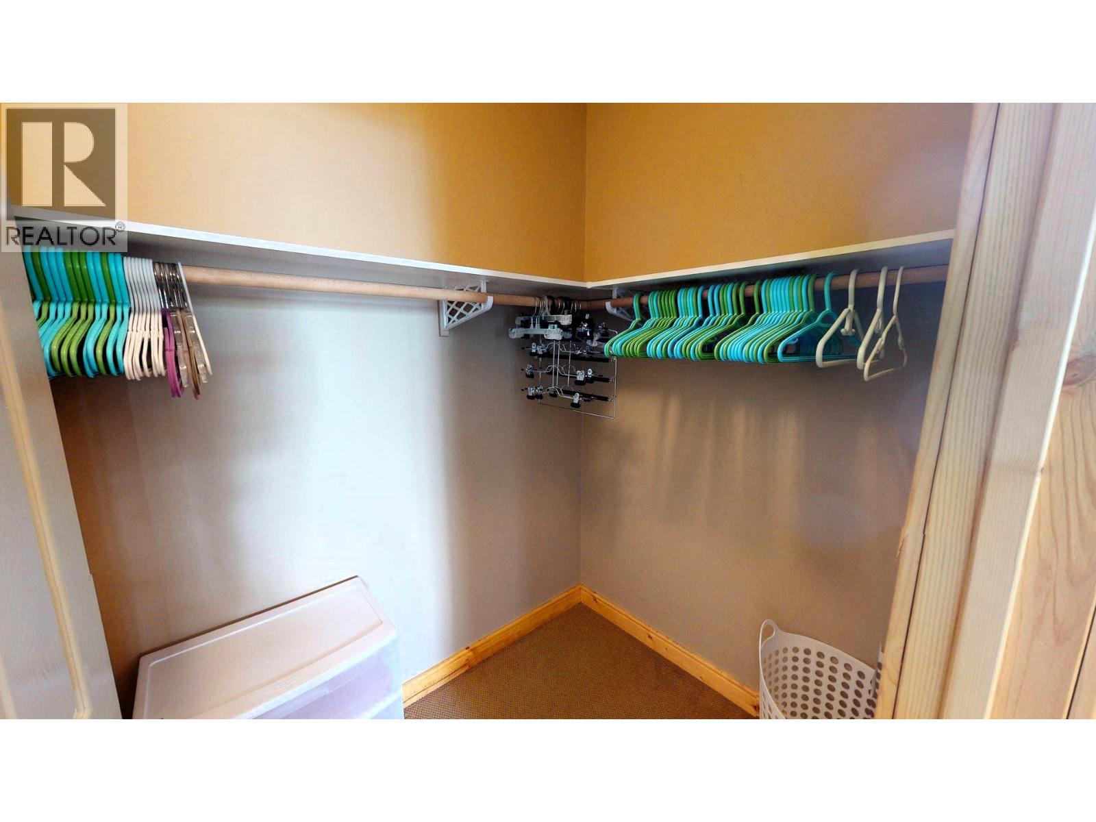 4886 RIDGE ROAD - 31