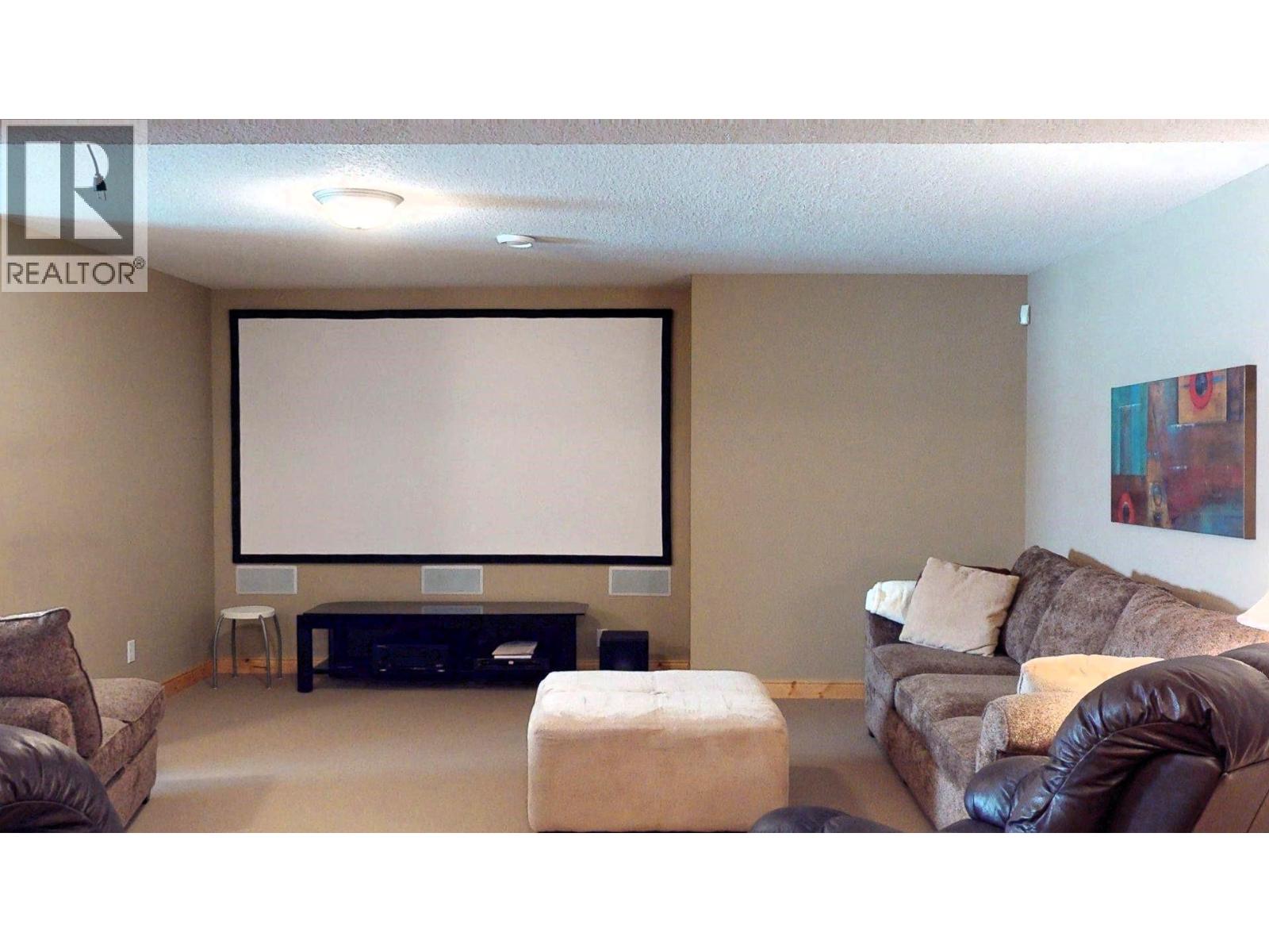 4886 RIDGE ROAD - 49