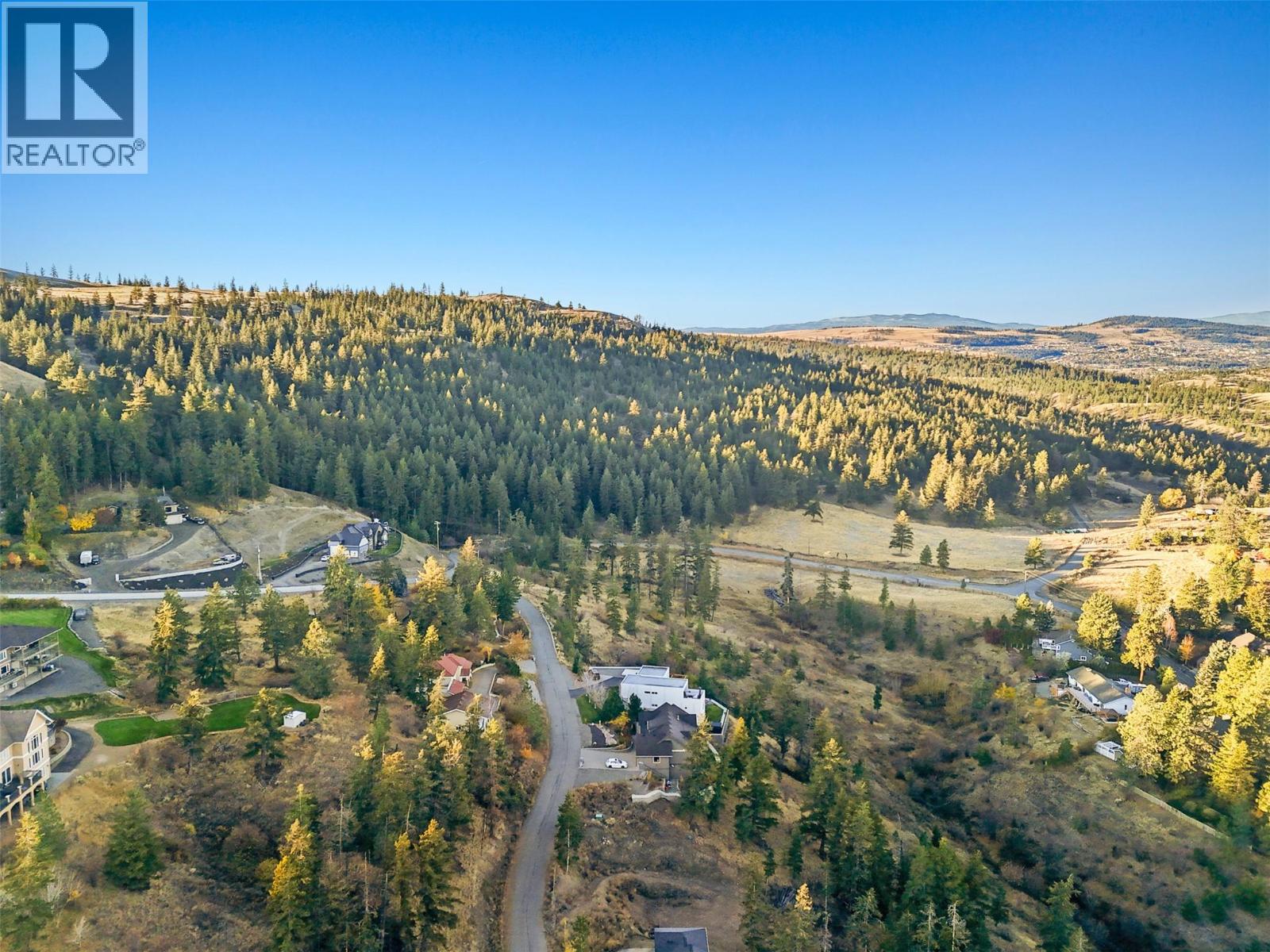 2069 HIGH SCHYLEA Drive, Kamloops