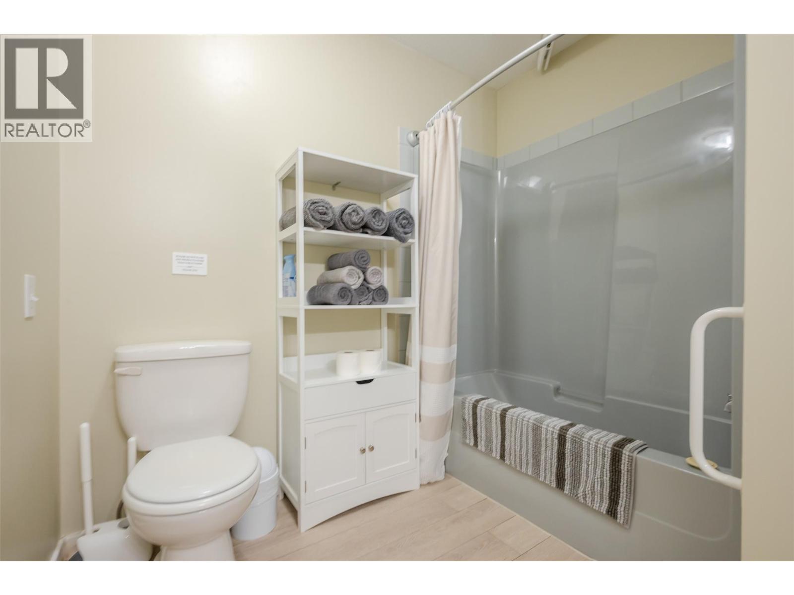 138 EVERGREEN Crescent, Penticton