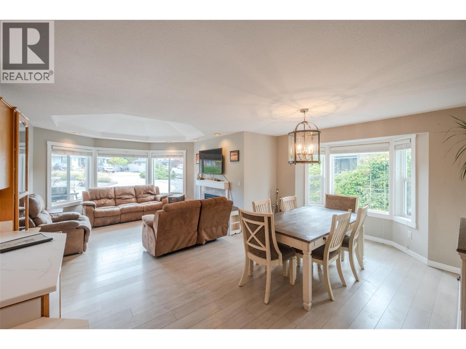 138 EVERGREEN Crescent, Penticton