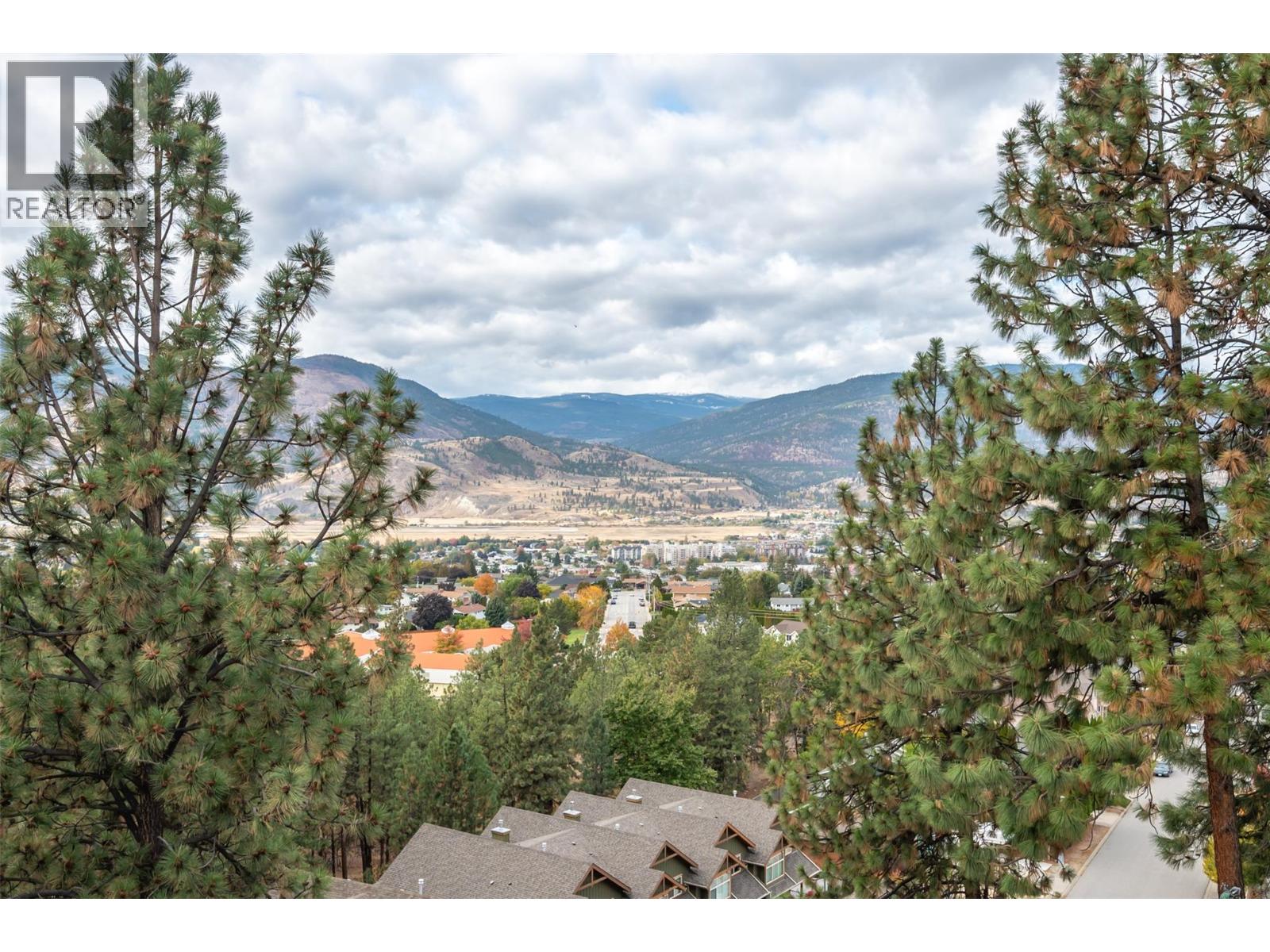 138 EVERGREEN Crescent, Penticton