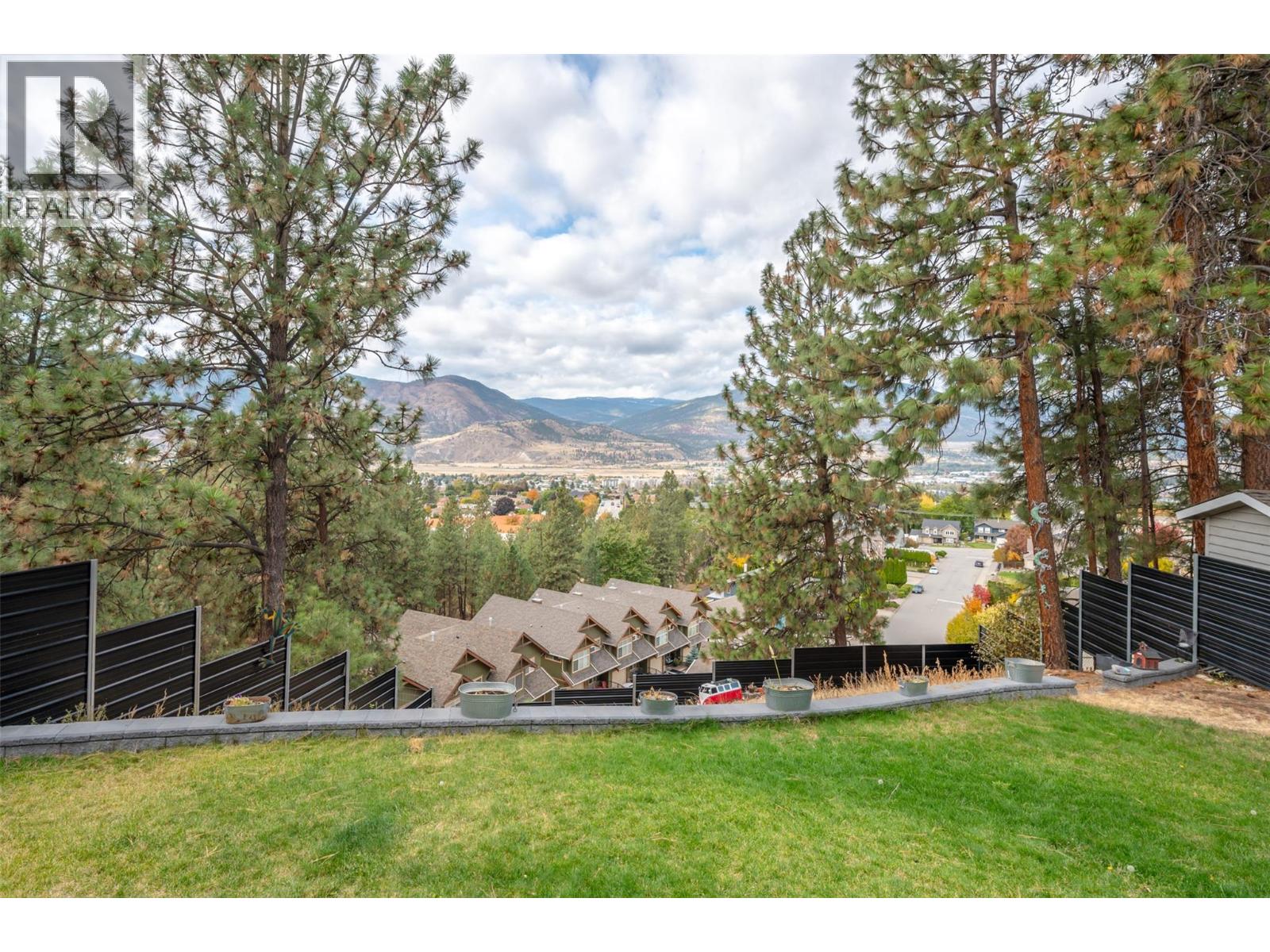 138 EVERGREEN Crescent, Penticton