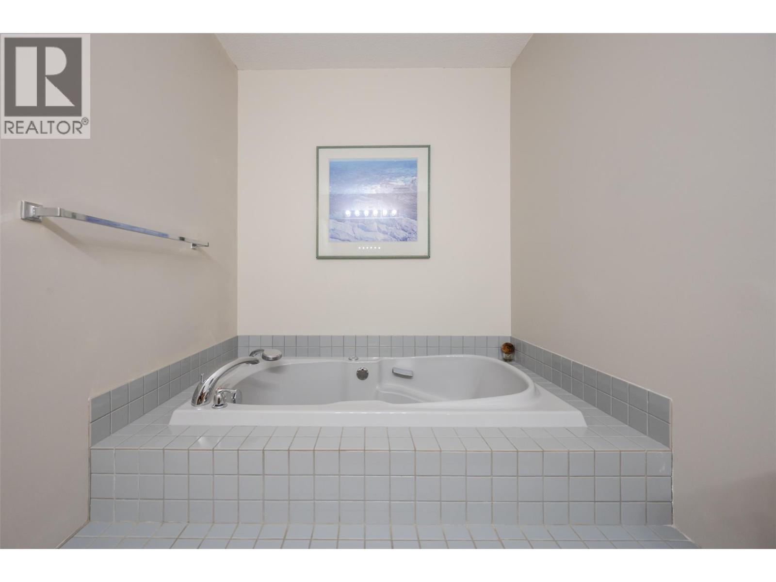 138 EVERGREEN Crescent, Penticton