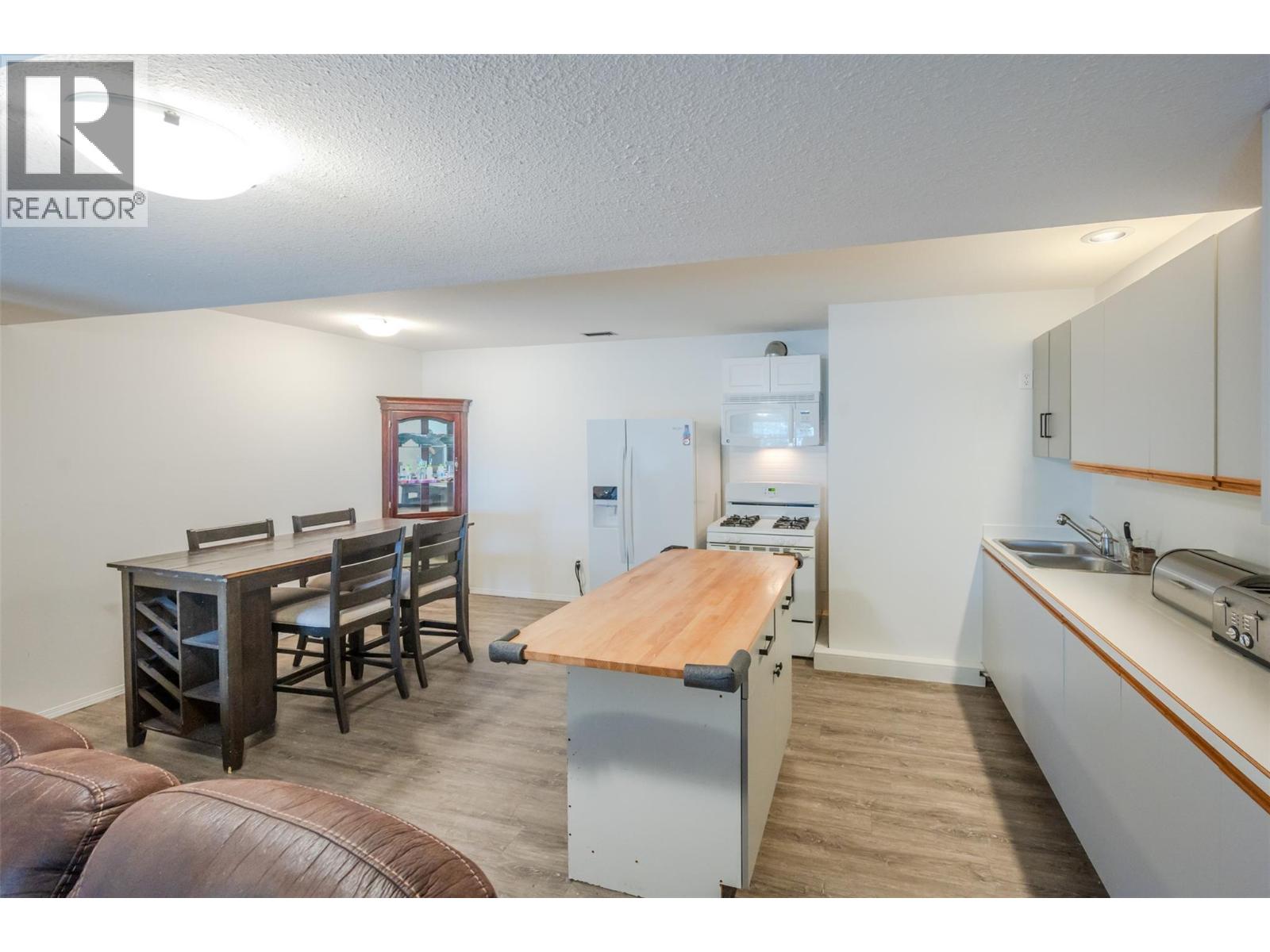 138 EVERGREEN Crescent, Penticton