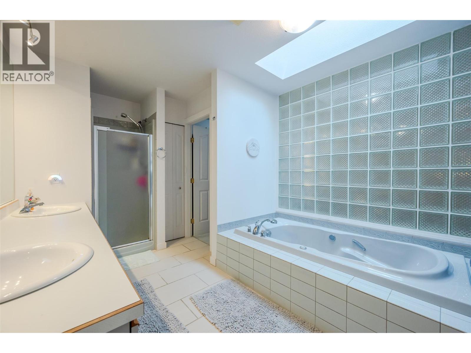 138 EVERGREEN Crescent, Penticton