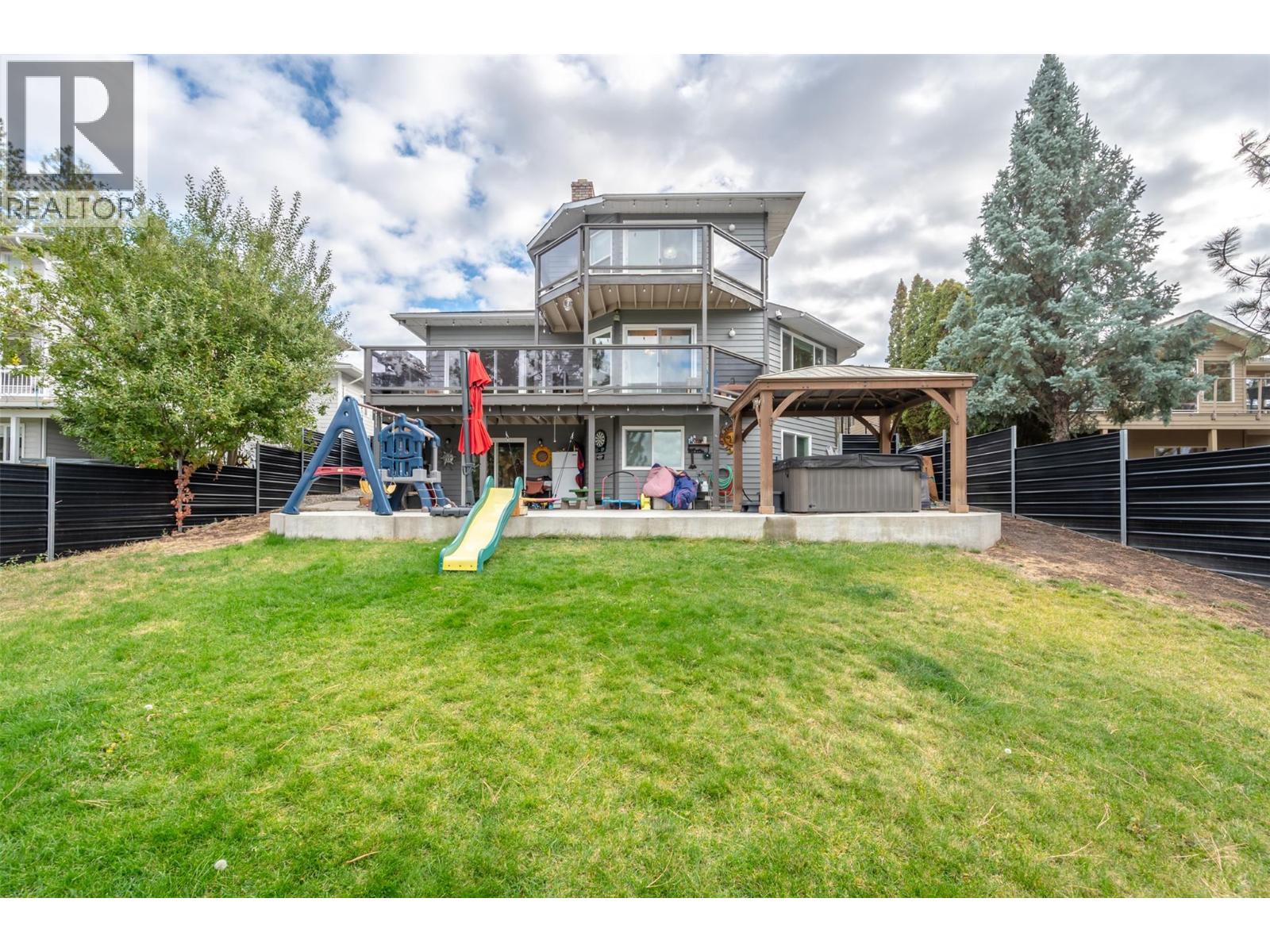 138 EVERGREEN Crescent, Penticton