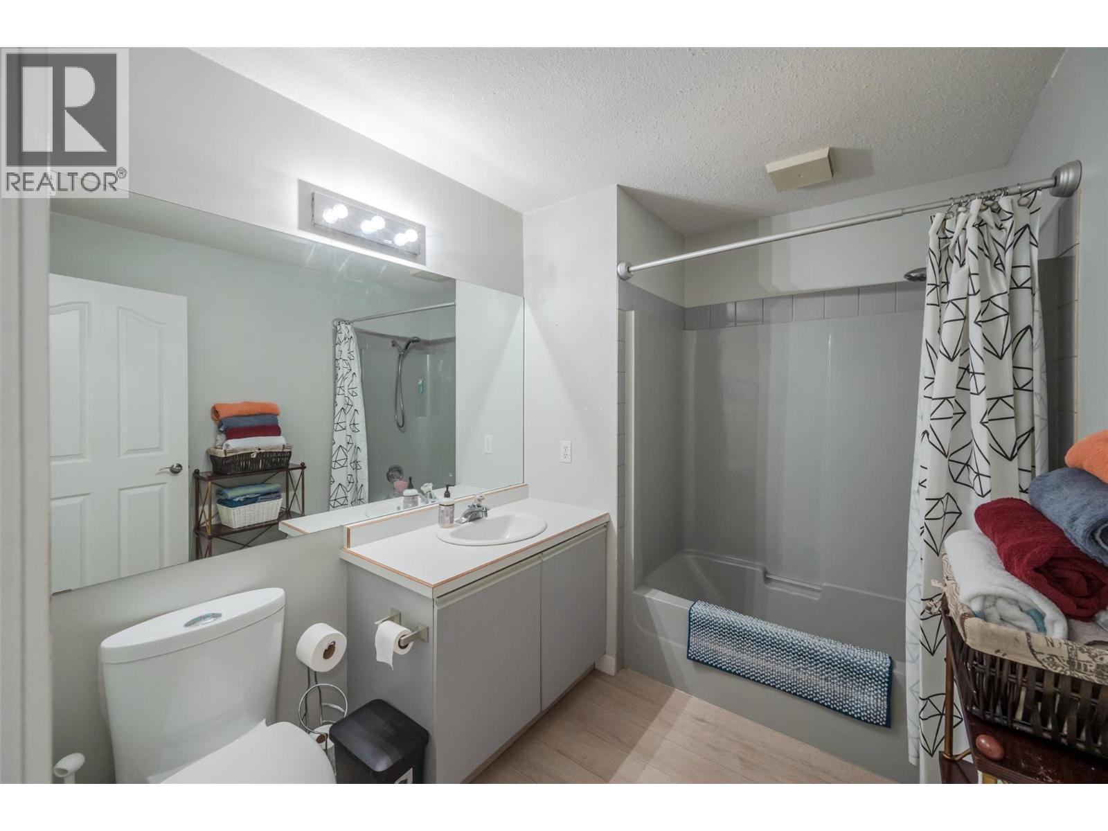 138 EVERGREEN Crescent, Penticton