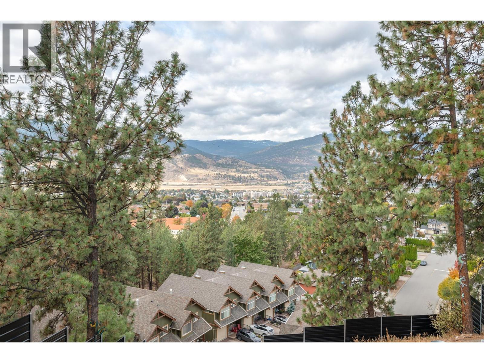 138 EVERGREEN Crescent, Penticton
