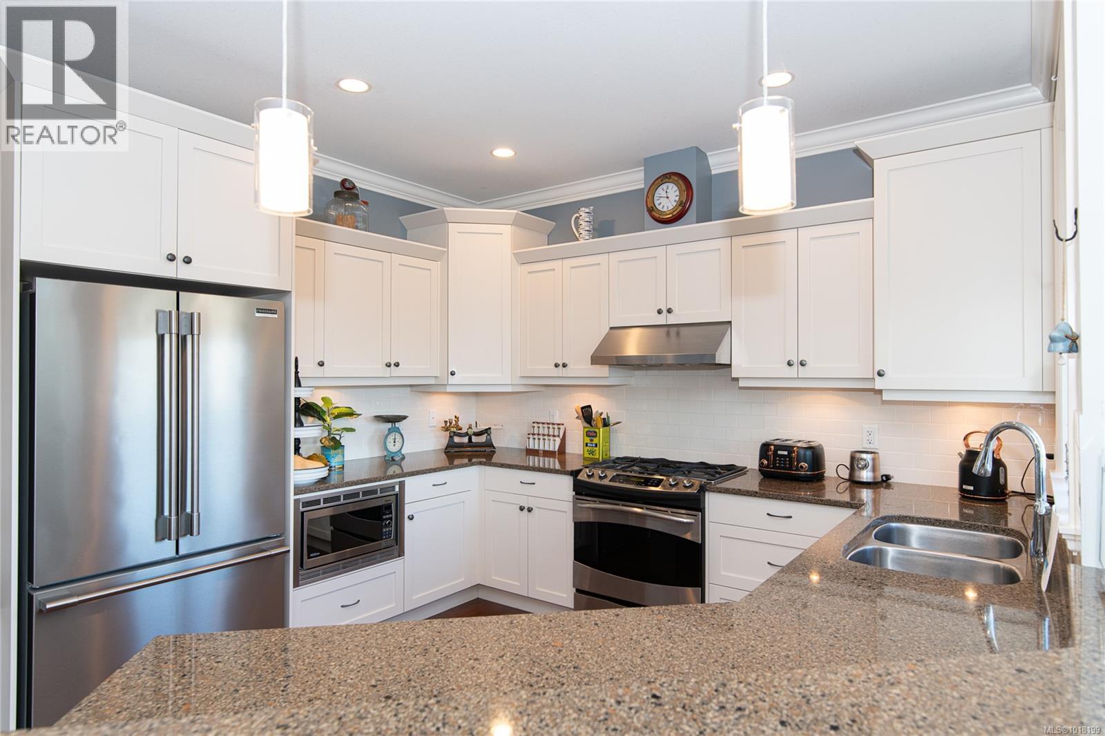 10 6995 Nordin Road, Sooke