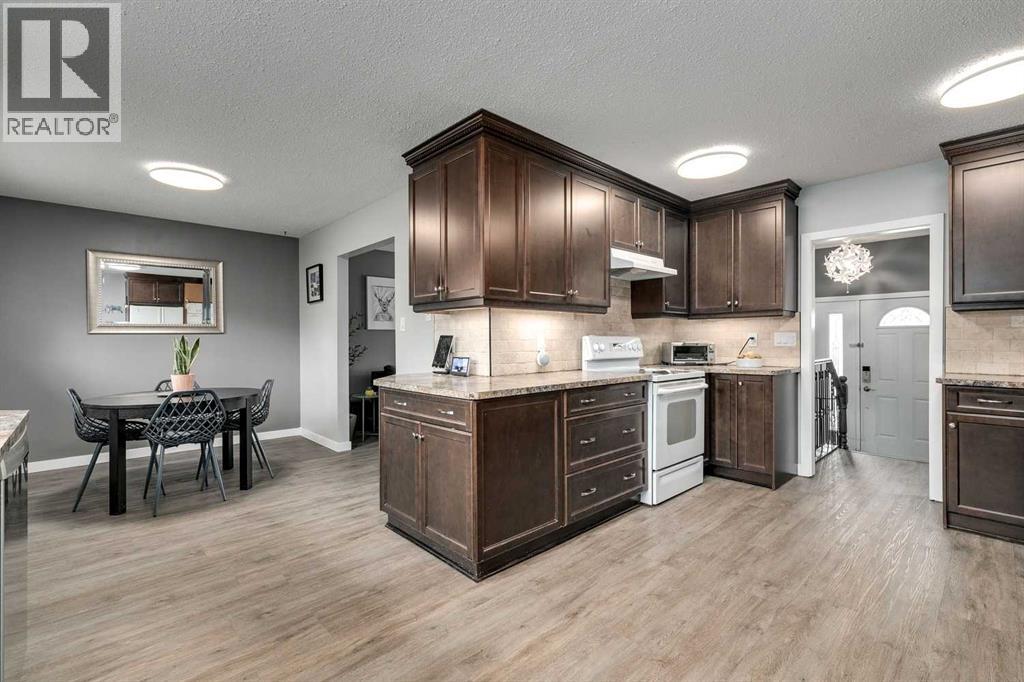 Single Family House Bungalow for Sale in  Sacramento Place SW Southwood Calgary 