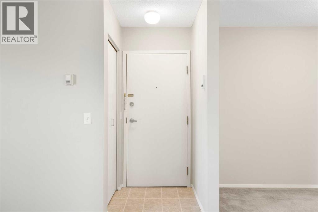 Single Family House for Sale in   Edenwold Heights NW Edgemont Calgary 