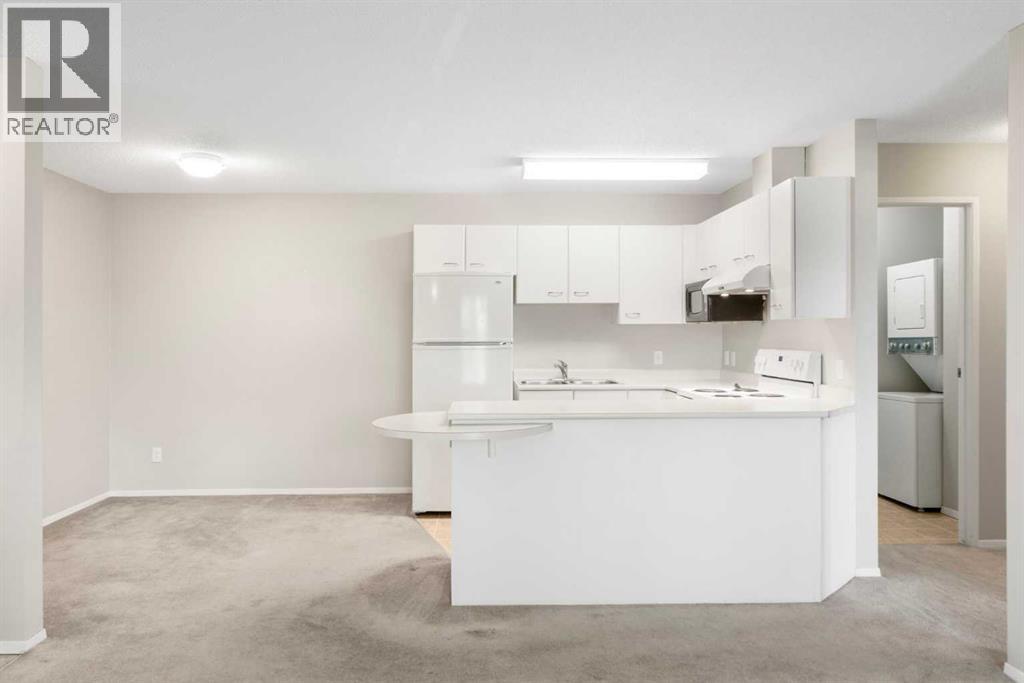 Single Family House for Sale in   Edenwold Heights NW Edgemont Calgary 