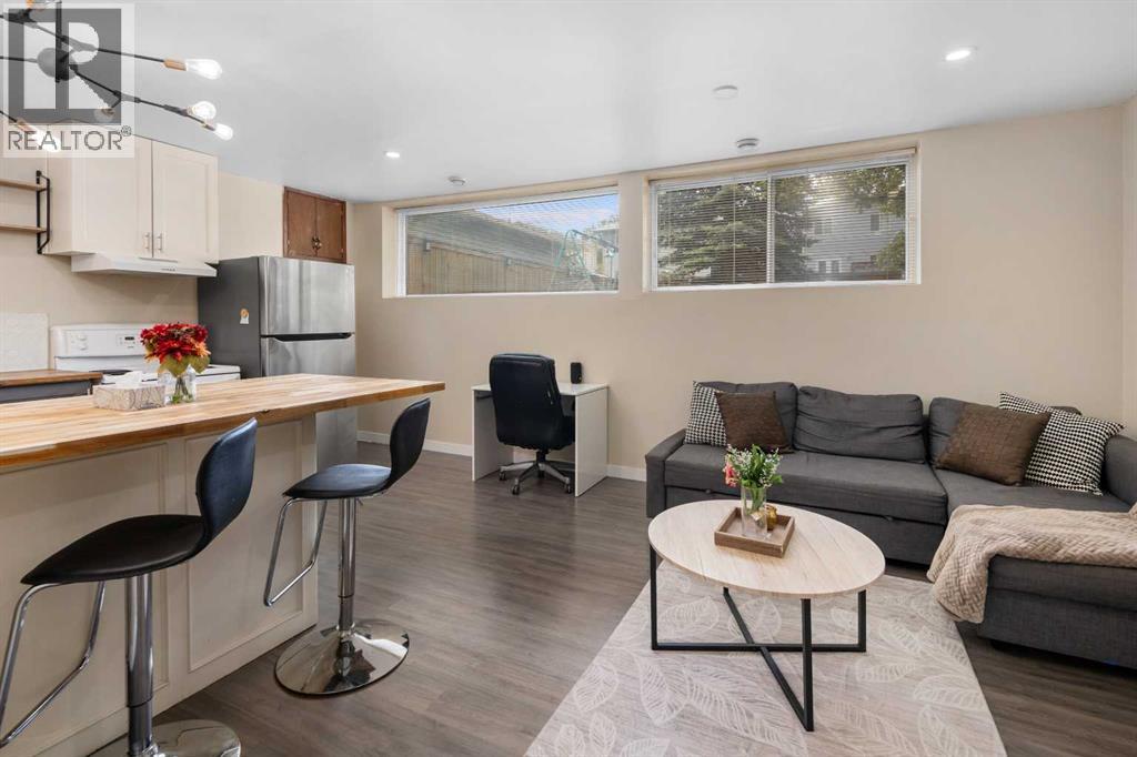 Single Family House Bi-level for Sale in  Woodbine Boulevard SW Woodbine Calgary 