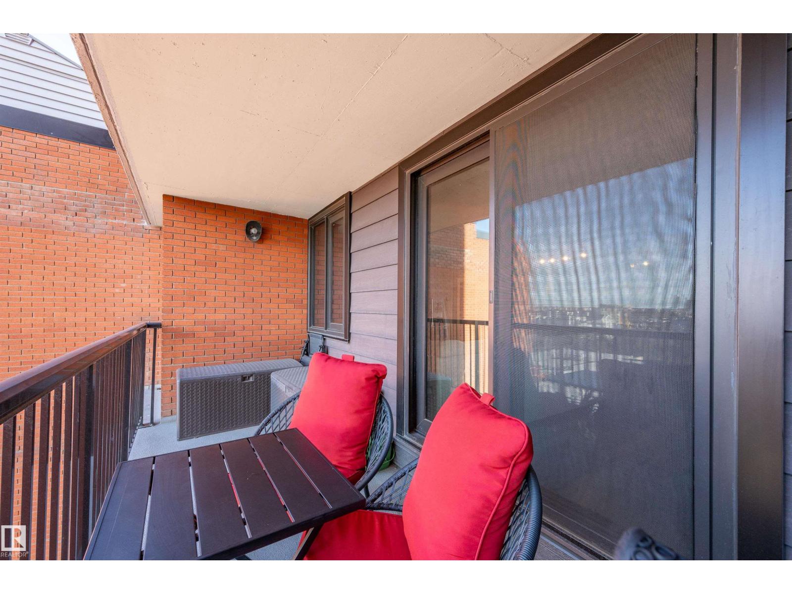 #802 10145 109 ST NW, Edmonton