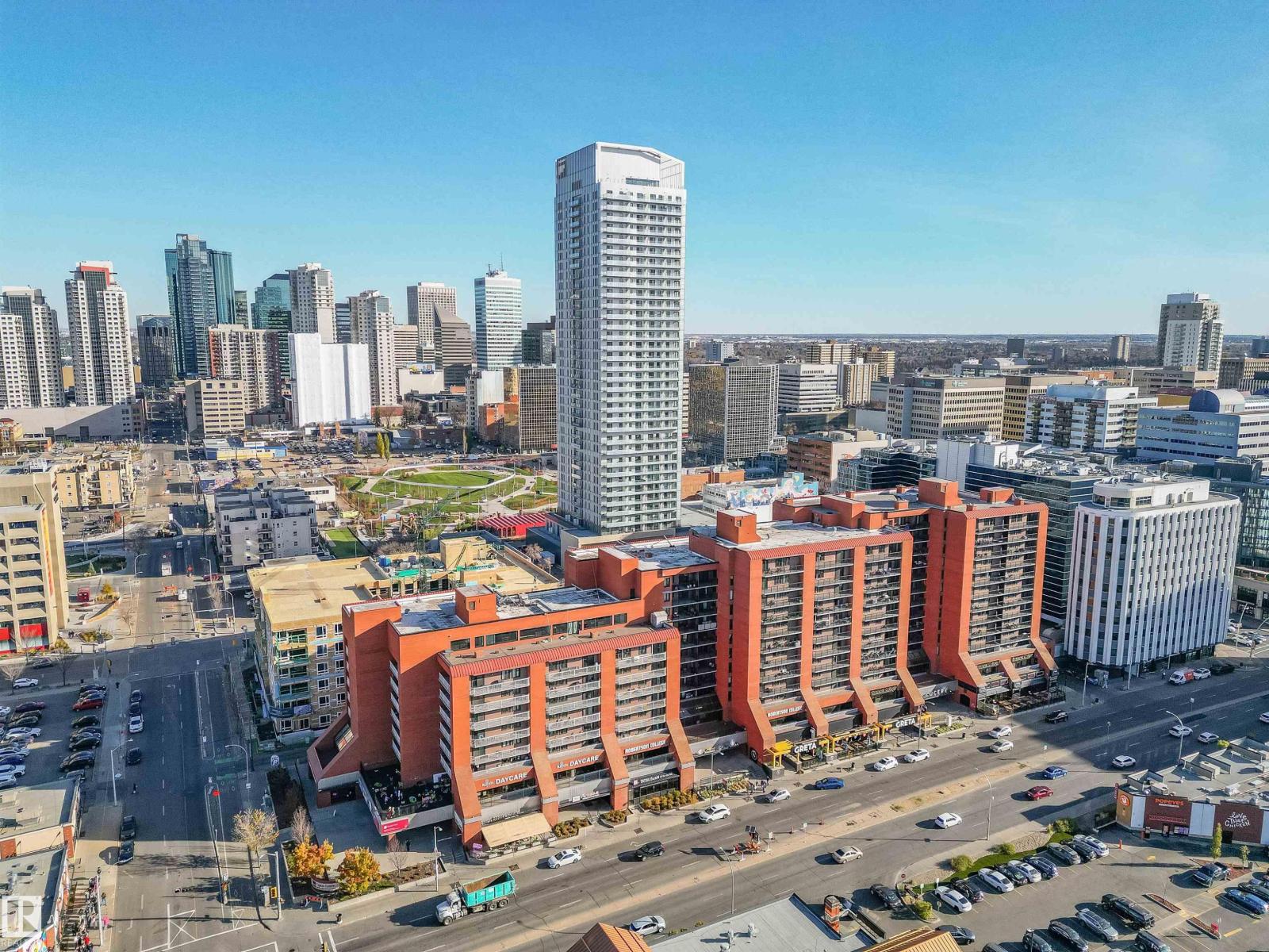 #802 10145 109 ST NW, Edmonton