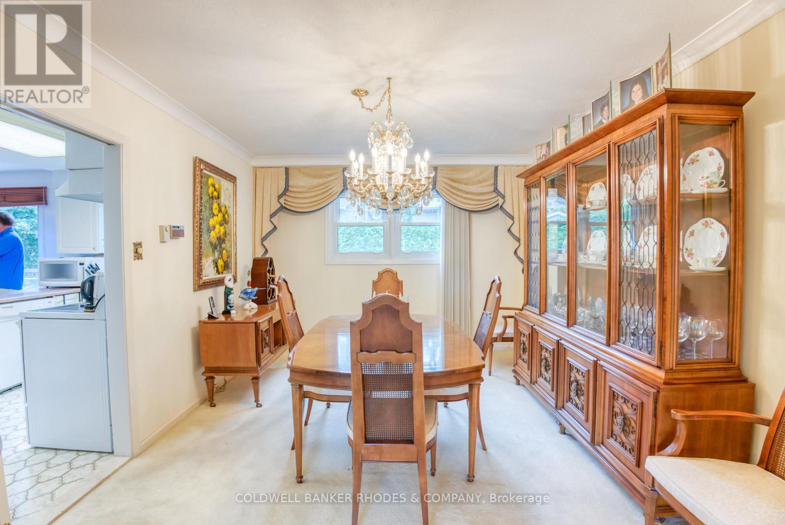 Dining room leads to kitchen