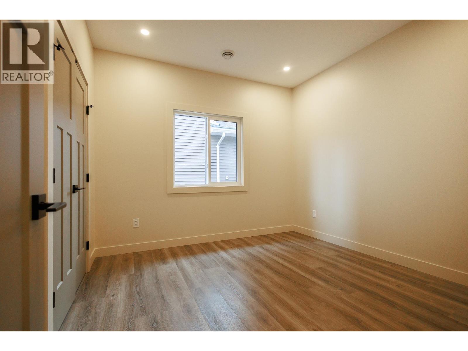 4007 NASH Drive, Terrace