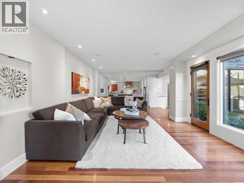 Single Family House for Sale in  Carleton Street SW Upper Mount Royal Calgary 